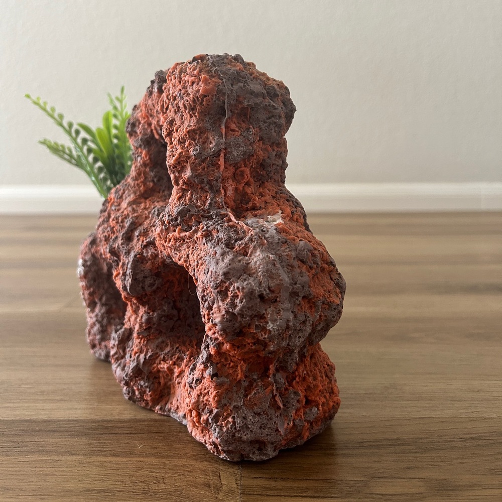 Volcanic Rock Aquarium Decoration with Faux Plants – Natural Lava Style- Used - Picture 5 of 7